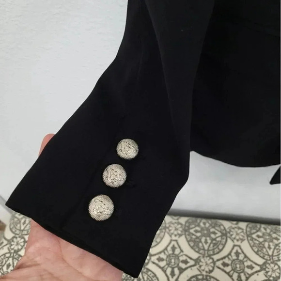 Forever 21 Double Breasted Flap Detail Blazer - Picture 3 of 14